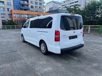 Prenajom 9 miestneho vozidla TOYOTA PROACE - 2