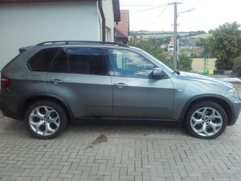 Predám BMW X5 E70 - 2