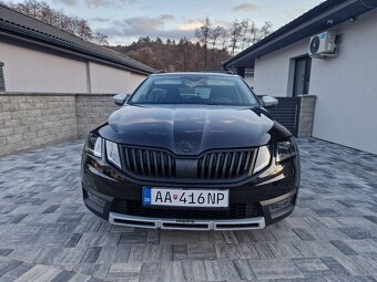 Škoda Octavia Combi 2.0 TDI 184k Scout DSG 4x4 - 2