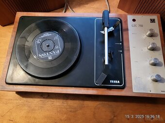 Gramofon tesla kufrikovy - 2