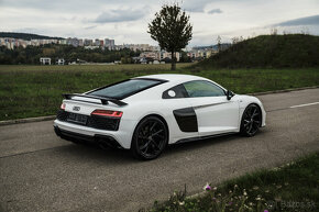 AUDI R8 5.2FSI V10 2020 1/999 - 2