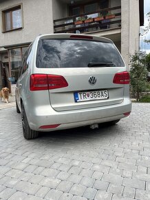 VW Touran 2,0 TDI - 2