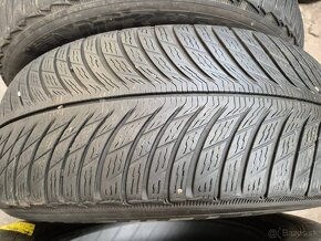 225/60 r17 zimné 4 ks MICHELIN dezén 5,2 - 4,7 - 2