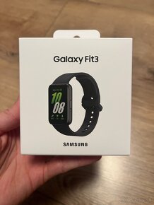 Samsung galaxy Fit3 - 2