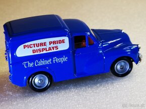 Kovový model auta Morris Minor Van, - 2