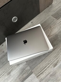 MacBook Pro 2019 16gb - 2