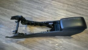 Stredový panel Mercedes A 160 - A 180 (2012-2015...) - 2