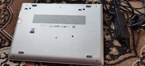 HP elitebook 840 G5.  8gGBddr4/235GB ssd - 2