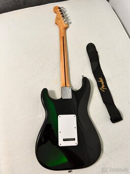 Fender Squier Stratocaster - 2