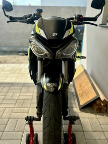 Triumph Street Triple 765RS - 2