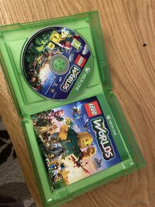 Lego Worlds Xbox one - 2