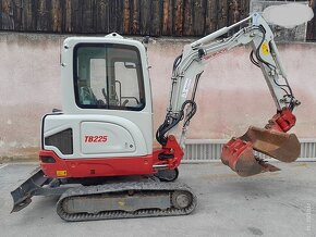 Takeuchi TB 225 - 2