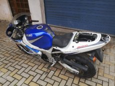 SUZUKI GSXR 600 K1-K3 Na ND - 2