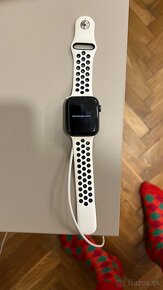 Apple Waych SE Space Gray 44mm (1 gen.) - 2