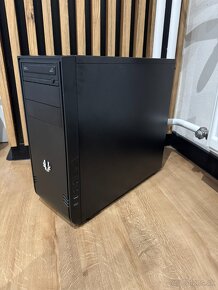 ✅Výkonný PC – Xeon, 16GB RAM, RX 570 8GB, 256GB SSD✅ - 2