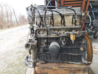 Motor Skoda 135 - 2