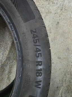 Pneu Continental 245/45 R18 - 2