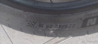 Michelin 225/40R18 92Y - 2