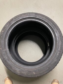 215/45 R16 V XL - Barum Bravuris 5 letné - 2