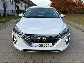 Hyundai ioniq 1,6 hybrid plugin 2022 27000km - 2