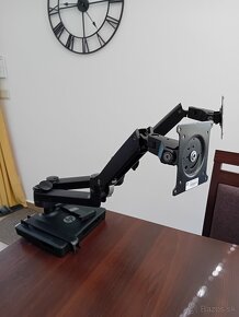 Stolový držiak na dva monitory HP - 2