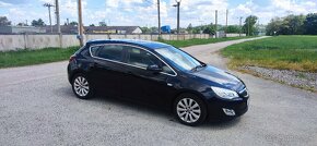 Opel Astra  J 1.6 benzin  85 kw - 2