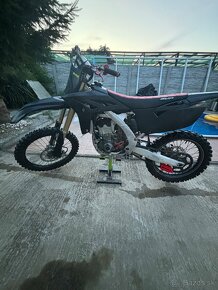 Yamaha YZF 250 - 2