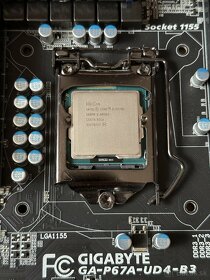 GIGABYTE P67A-UD4-B3 + Intel Core i5-3570K - 2