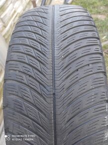 Zimné pneumatiky 235/60 r 18 - 2