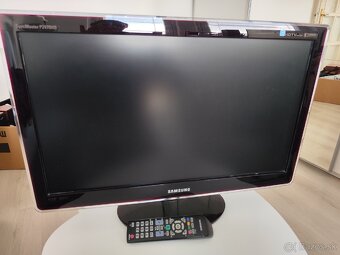 TV monitor Samsung 24" - 2