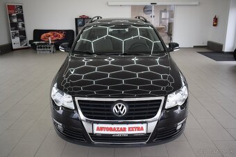 Volkswagen Passat 2,0 TDi,DSG,Xenony,PARROT,šíbr - 2