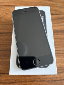 Mobil Apple iPhone 5S Space Gray 16GB - 2