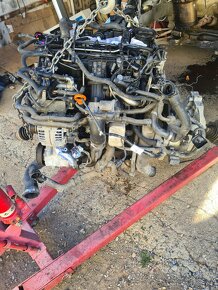 Predam motor 1.6 tdi 77 kw - 2