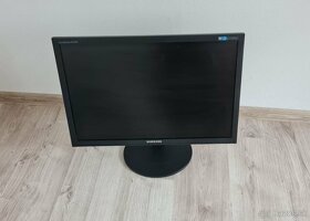 Monitor 24 Samsung SyncMaster B2440MH 1920 x 1080 LCD Čierna - 2