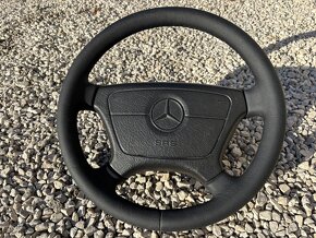 Volant Mercedes Benz - 2