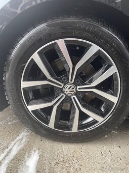 Zimná sada vw 215/55 r17 - 2