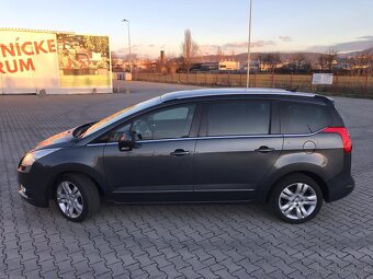 Peugeot 5008 - 2