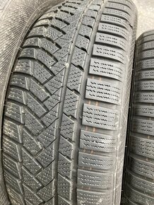 205/55R17 - 2