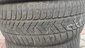 Zimné pneumatiky Pirelli Sottozero 3 225/55 R17 - 2