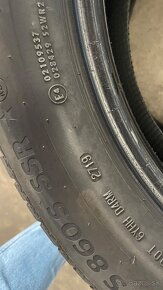 Predám zimné pneumatiky 255/55 R20 - 2