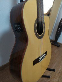 Klasická gitara 4/4: Valencia Custom CG50 CE - 2