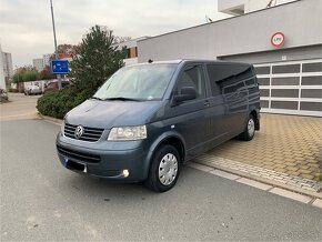 Volkswagen Caravelle 2.5TDI 96kw 4x4 Long 9-místní Rok 2008 - 2