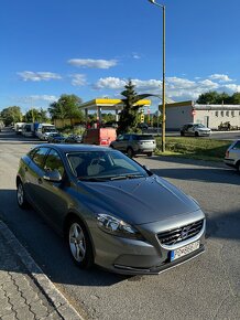 Volvo V40 2015 - 2