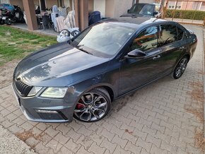 Škoda Octavia III 2.0 TSi DSG RS 245k (benzín) kup. SR - 2