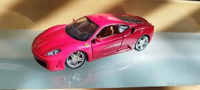 FERRARI 1:24 - 2