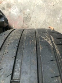 225/45 R17 - 2