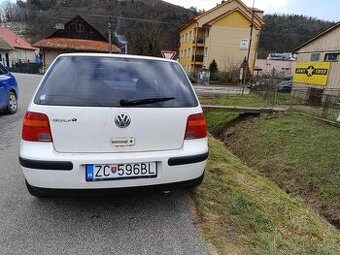 Predám Golf IV 1.4 55kw - 2