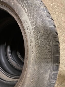 Continental 225/60/R17 - 2