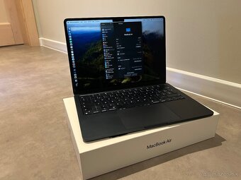 MacBook Air M2 - 8GB/256GB SSD - 2