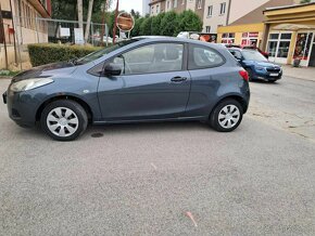 Mazda 2 - 2